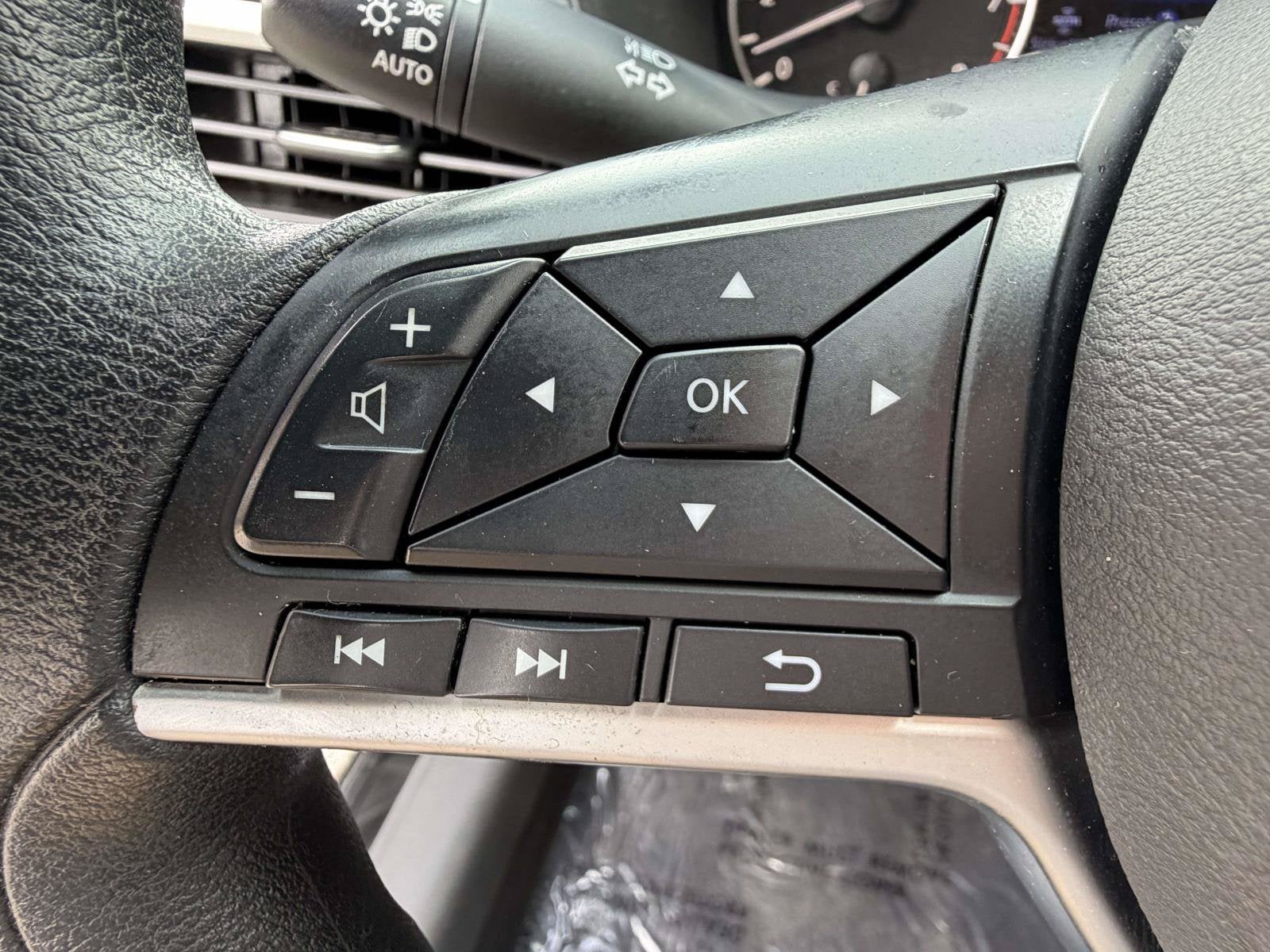 2023 Nissan Altima SV FWD