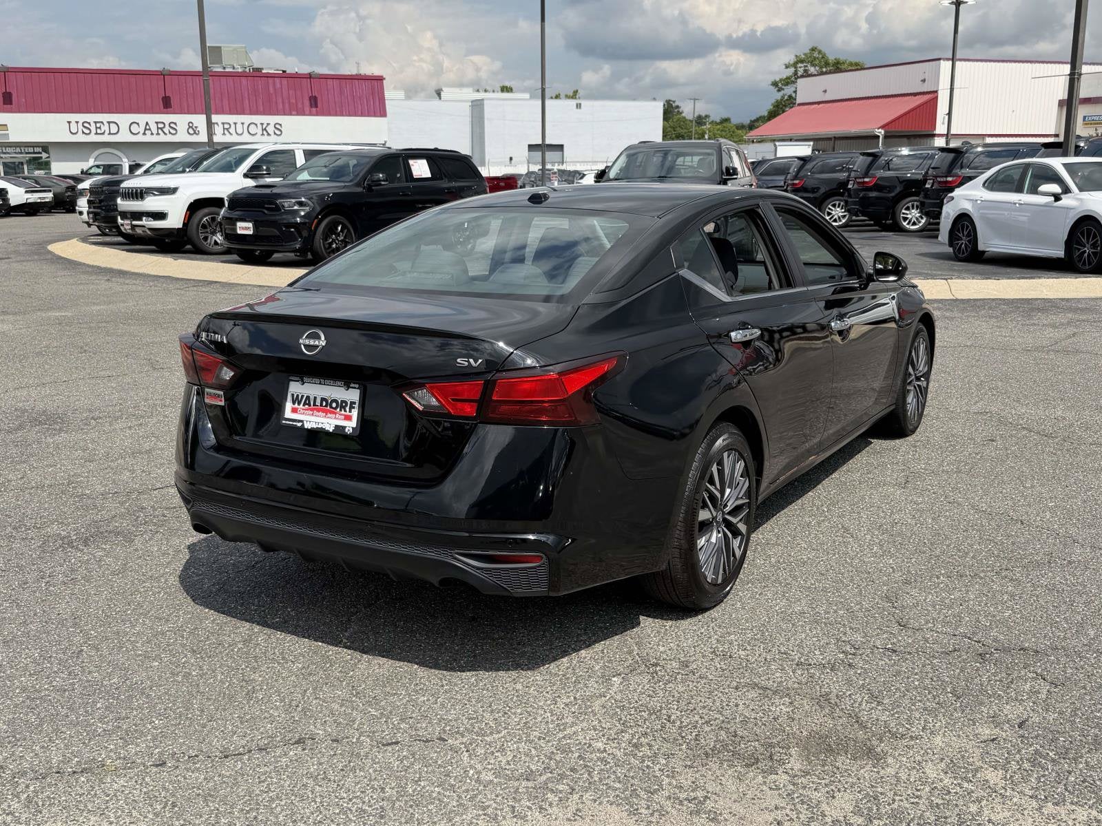2023 Nissan Altima SV FWD