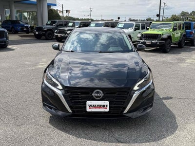 2023 Nissan Altima SV FWD