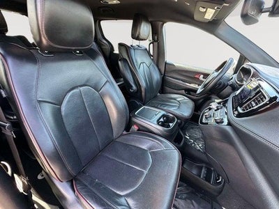 2020 Chrysler Pacifica Hybrid 35th Anniversary Limited