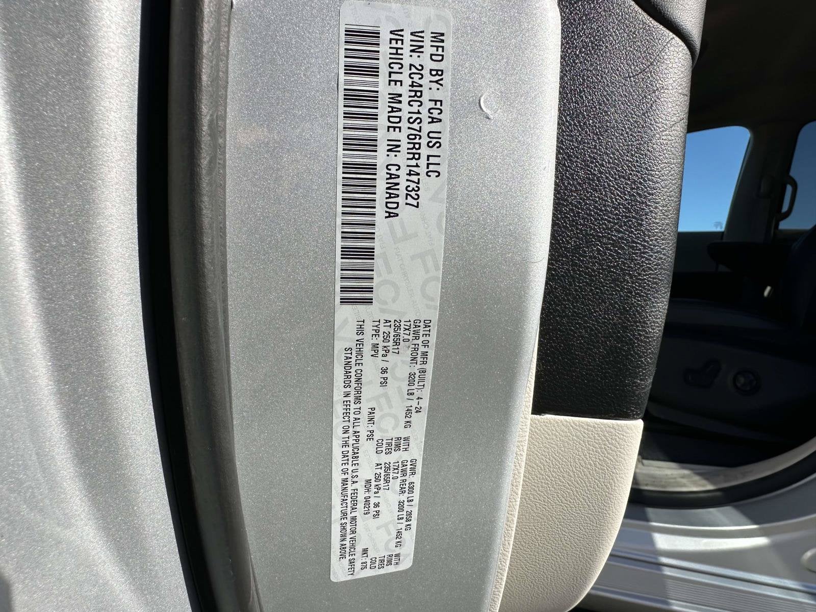2024 Chrysler Pacifica Hybrid Select