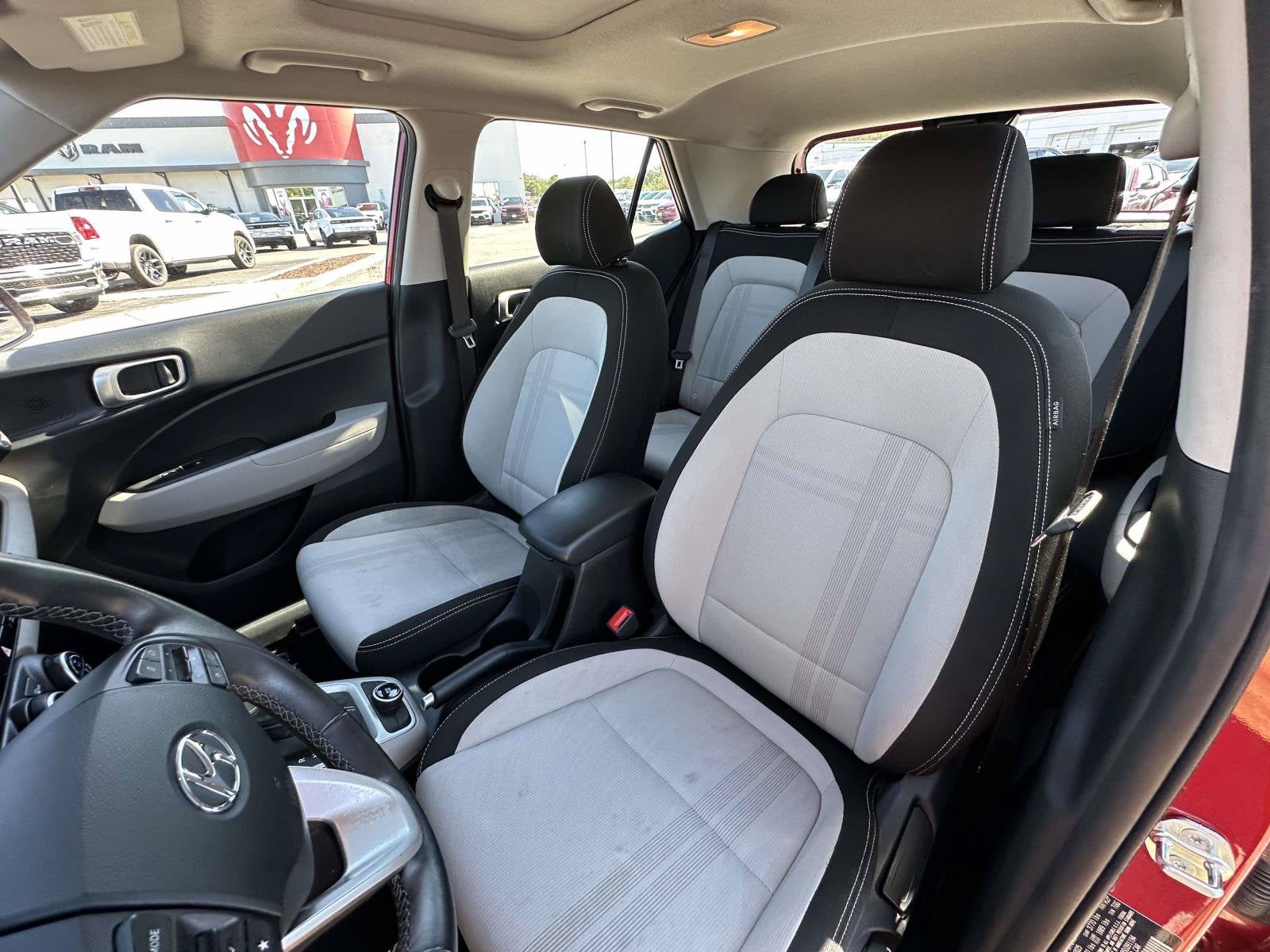 2025 Hyundai Venue SEL