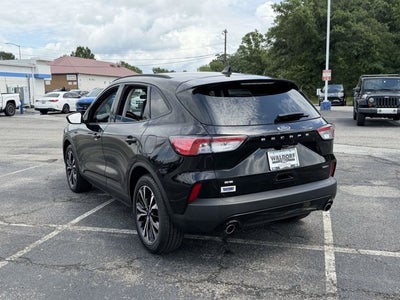 2021 Ford Escape SE Hybrid