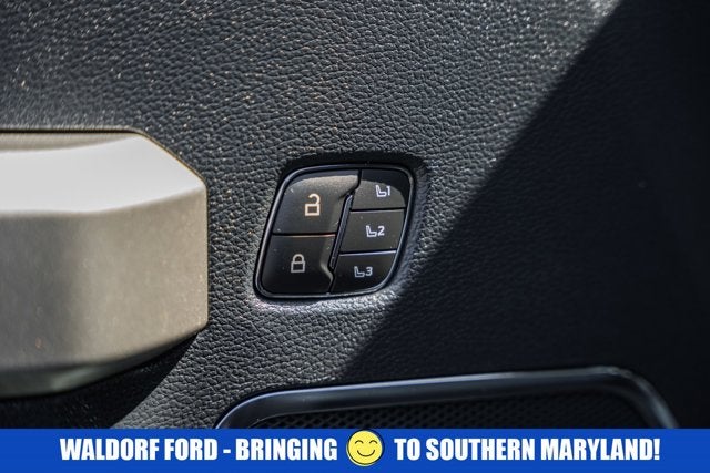 2022 Ford Super Duty F-250 SRW LARIAT
