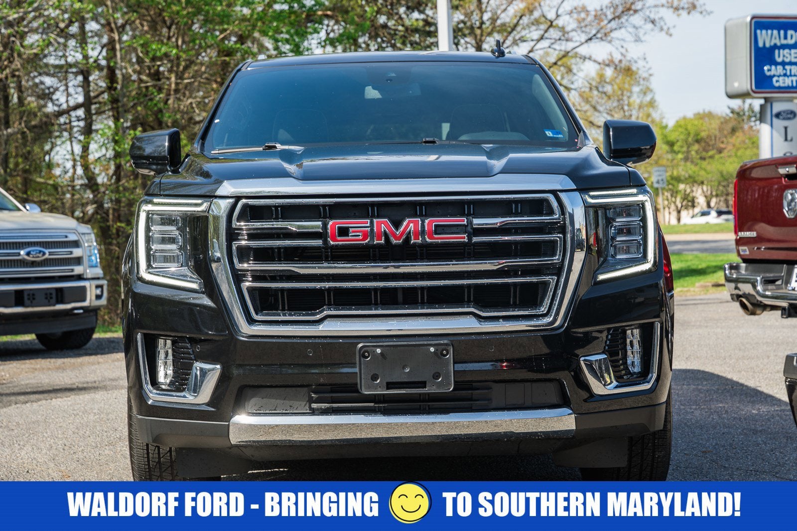 2024 GMC Yukon SLT