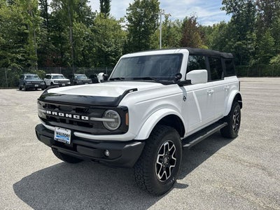 2023 Ford Bronco Base