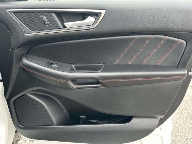 2022 Ford Edge ST-Line