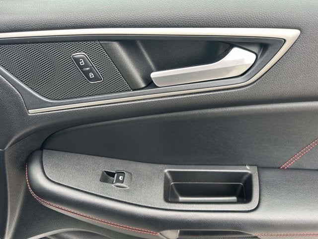 2022 Ford Edge ST-Line