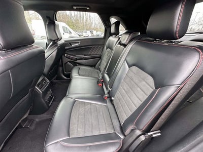 2022 Ford Edge ST-Line