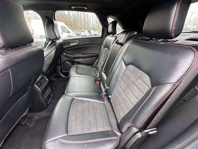 2022 Ford Edge ST-Line