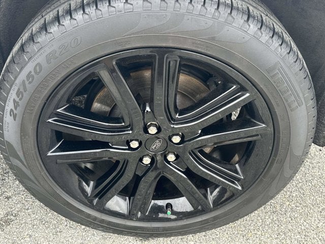 2022 Ford Edge ST-Line