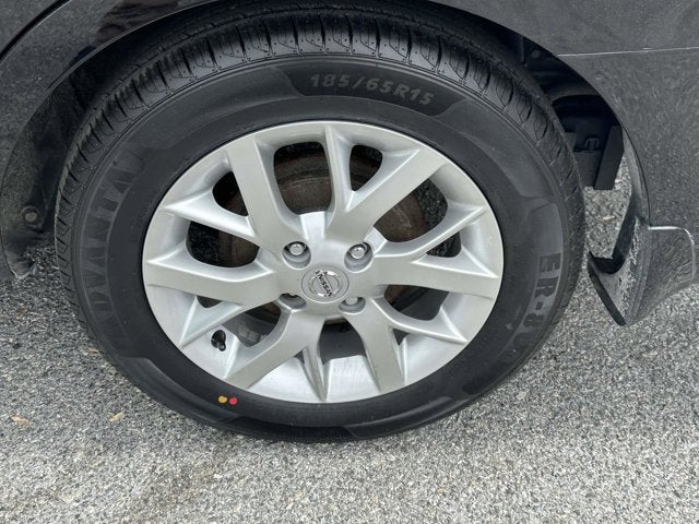 2017 Nissan Versa Sedan SV