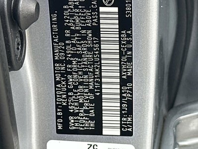 2020 Toyota Camry Hybrid XLE