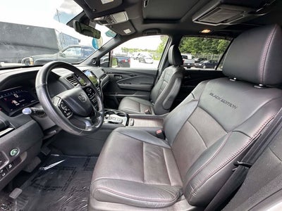 2022 Honda Pilot Black Edition