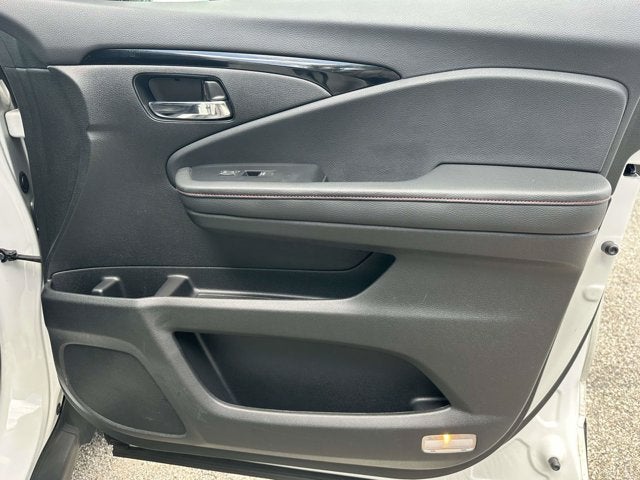 2022 Honda Pilot Black Edition