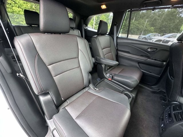 2022 Honda Pilot Black Edition