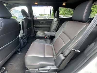 2022 Honda Pilot Black Edition