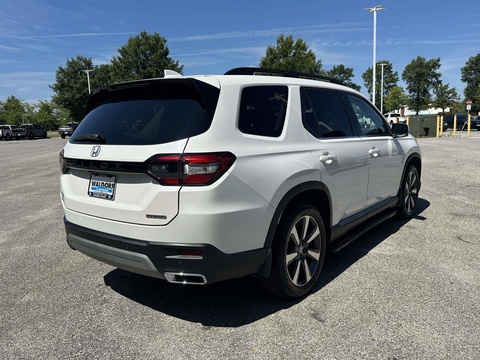 2025 Honda Pilot Touring