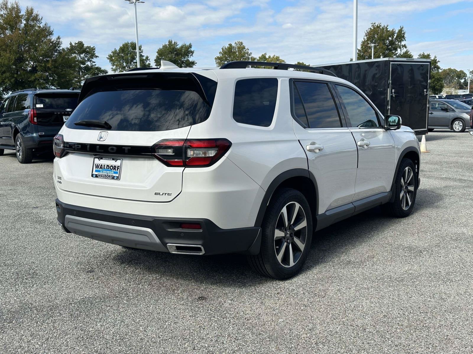 2023 Honda Pilot Elite