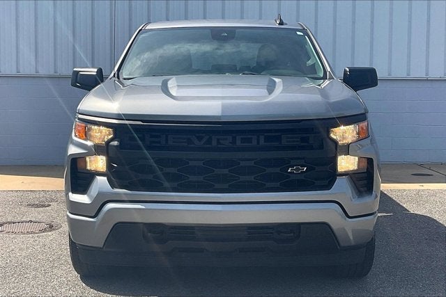 2023 Chevrolet Silverado Custom