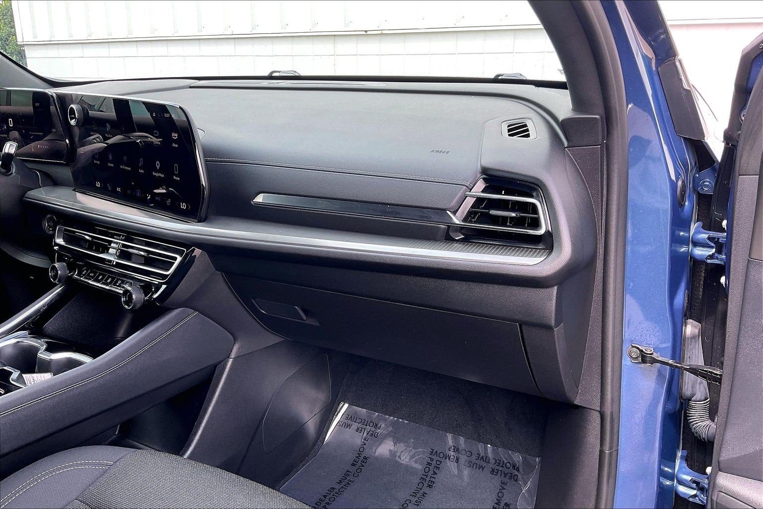 2024 Chevrolet Traverse FWD LS