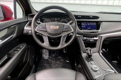 2022 Cadillac XT5 AWD Sport