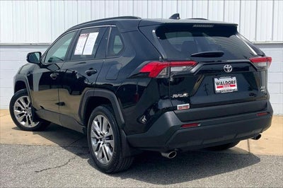 2025 Toyota RAV4 XLE Premium