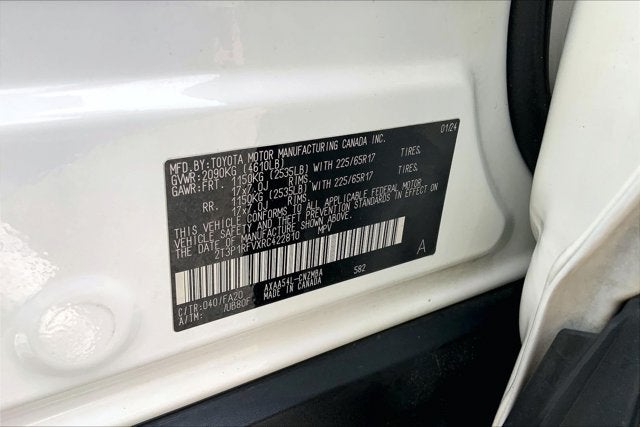 2024 Toyota RAV4 XLE