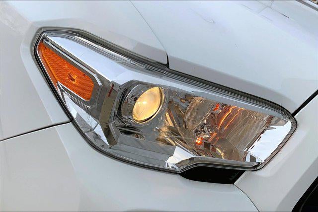 2019 Toyota TACOMA SR SR