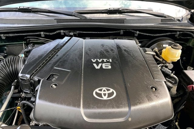 2011 Toyota TACOMA 4WD Double LB V6 AT (Natl)