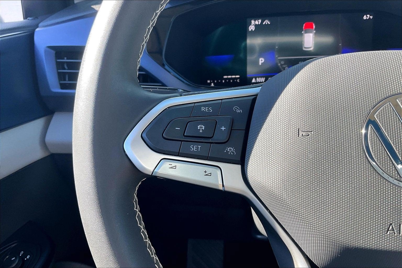 2023 Volkswagen Taos SE