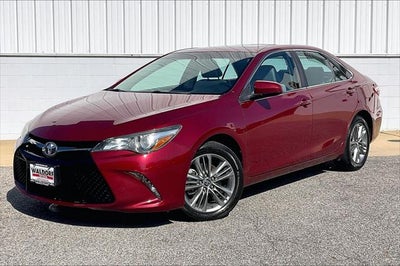 2016 Toyota Camry SE