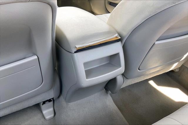 2011 Toyota CAMRY LE