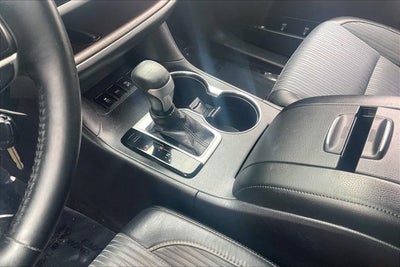 2016 Toyota HIGHLANDER LE Plus