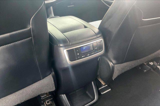 2016 Toyota HIGHLANDER LE Plus