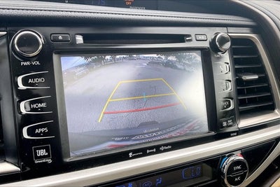 2016 Toyota Highlander Limited Platinum
