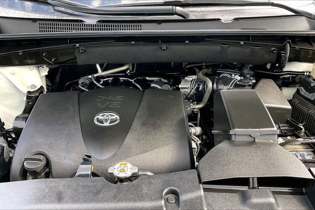 2018 Toyota HIGHLANDER Limited Platinum