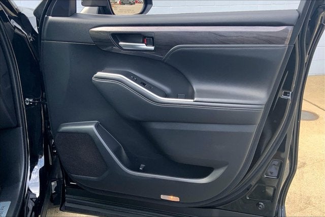 2026 Toyota Highlander Limited