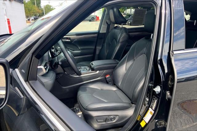 2026 Toyota Highlander Limited