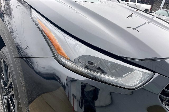 2025 Toyota Highlander Base