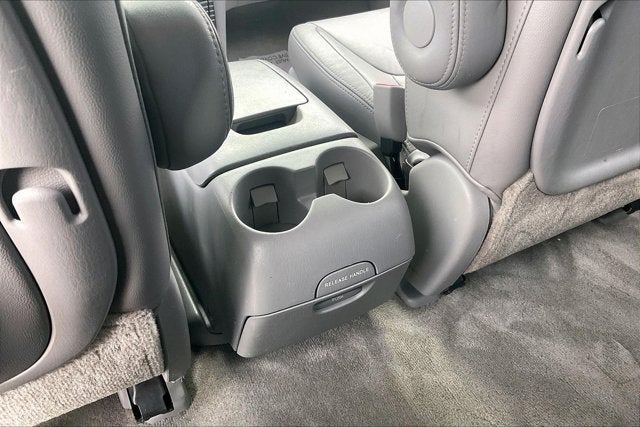 2010 Toyota SIENNA XLE