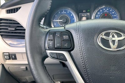 2019 Toyota SIENNA XLE 3.5L XLE