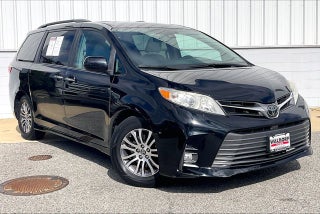 2019 Toyota SIENNA XLE 3.5L XLE