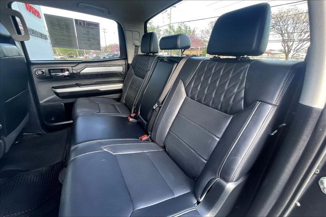 2019 Toyota TUNDRA 4X4 Platinum