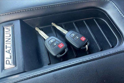 2019 Toyota TUNDRA 4X4 Platinum