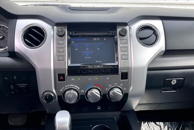 2017 Toyota Tundra SR5