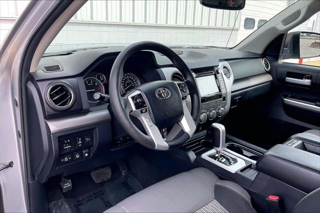 2017 Toyota Tundra SR5