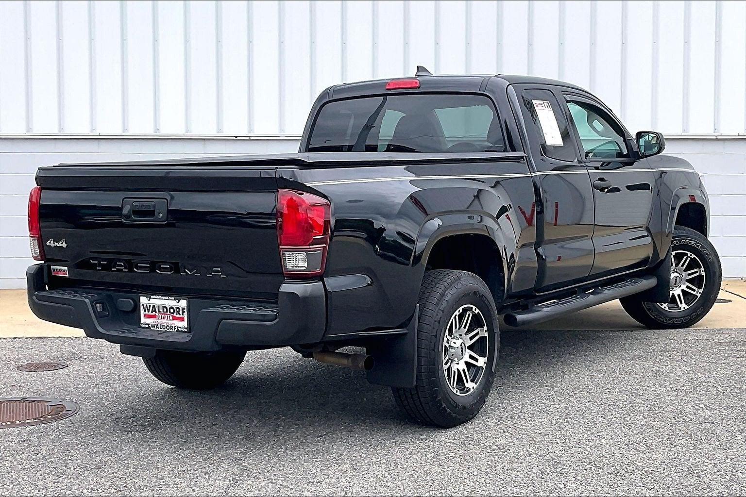 2019 Toyota Tacoma SR