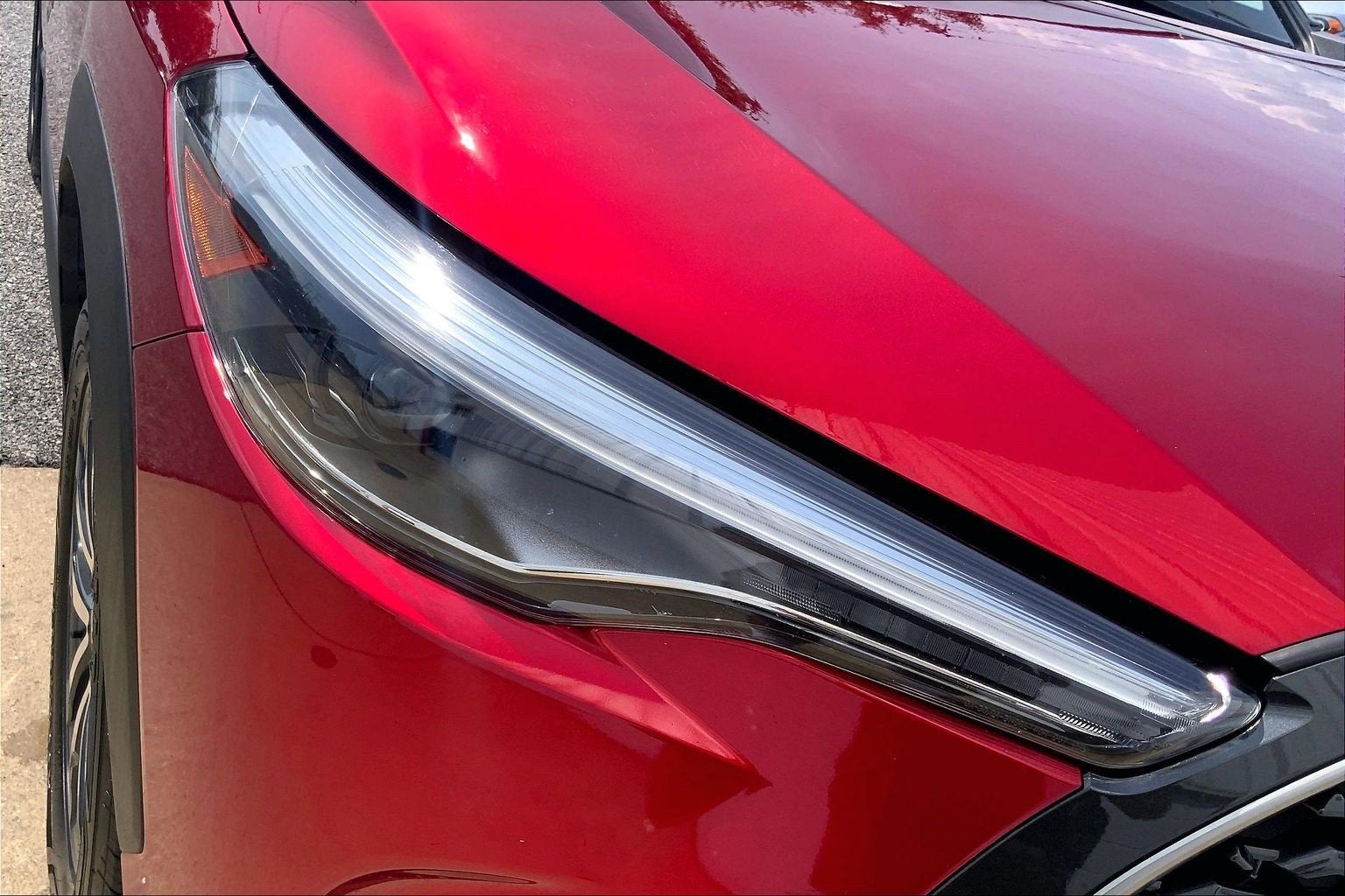 2025 Toyota Corolla Cross XLE