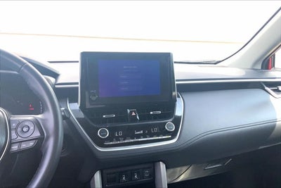 2025 Toyota Corolla Cross XLE